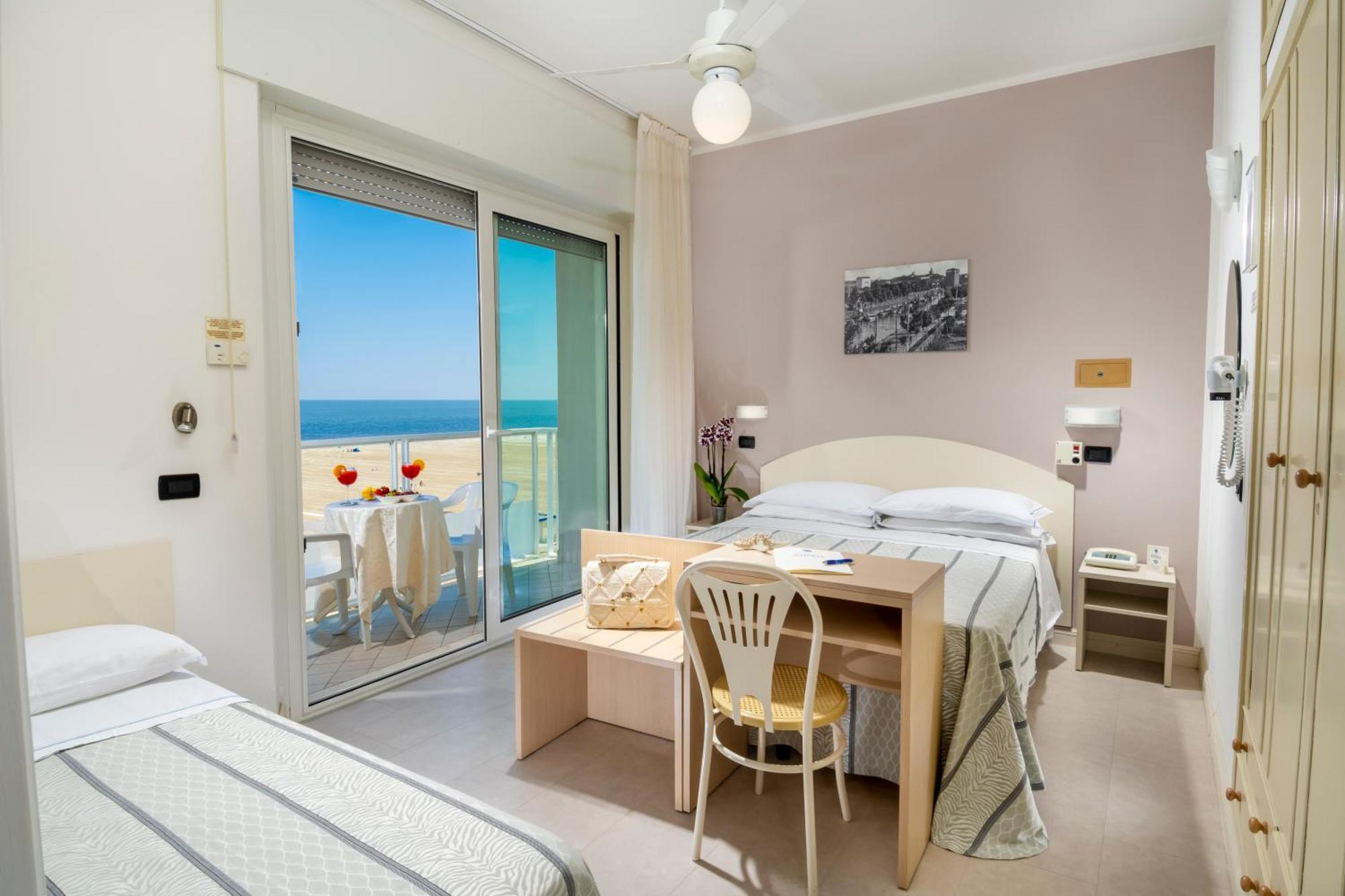 Hotel Astoria Cervia Esterno foto
