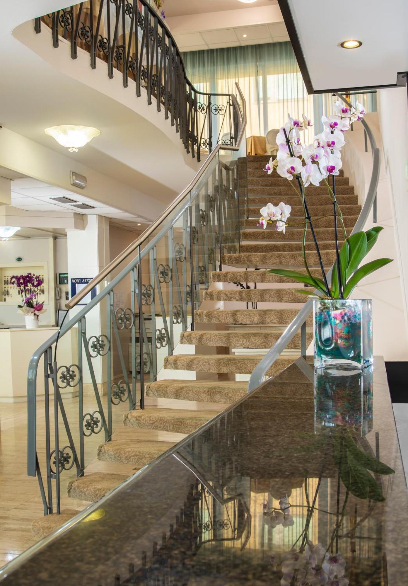 Hotel Astoria Cervia Esterno foto