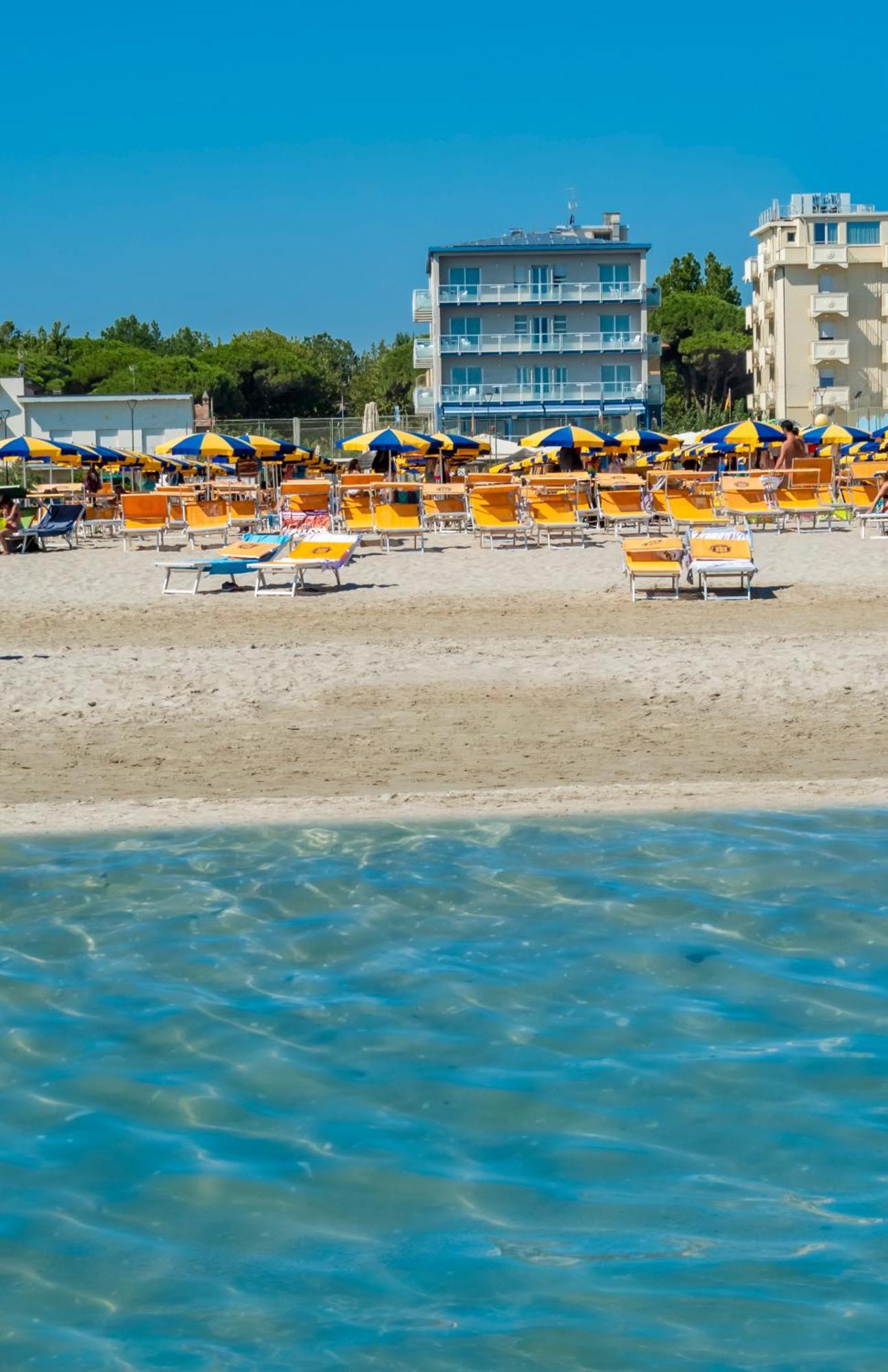 Hotel Astoria Cervia Esterno foto
