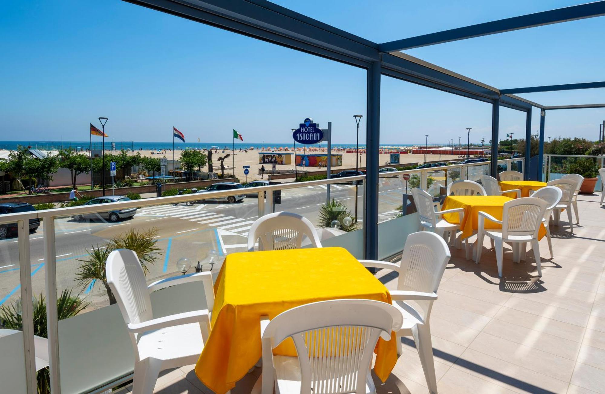 Hotel Astoria Cervia Esterno foto