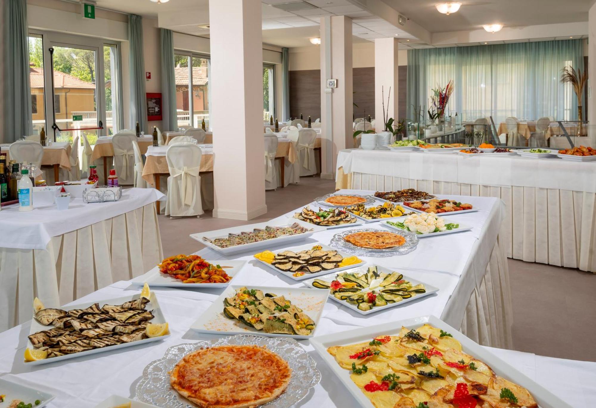 Hotel Astoria Cervia Esterno foto