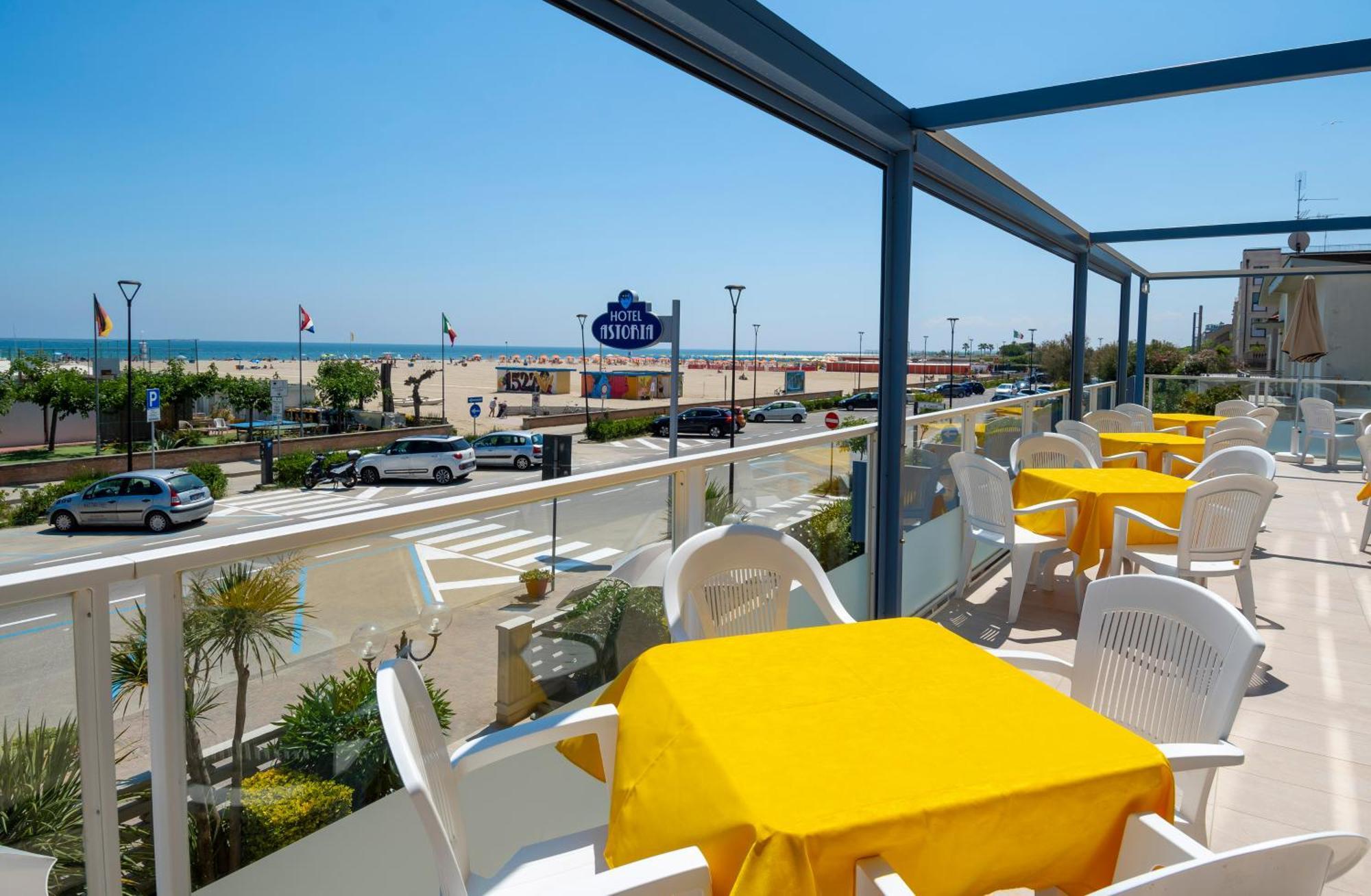 Hotel Astoria Cervia Esterno foto